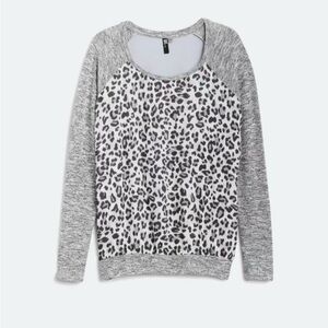 Kut from the Kloth Gray Knit Top